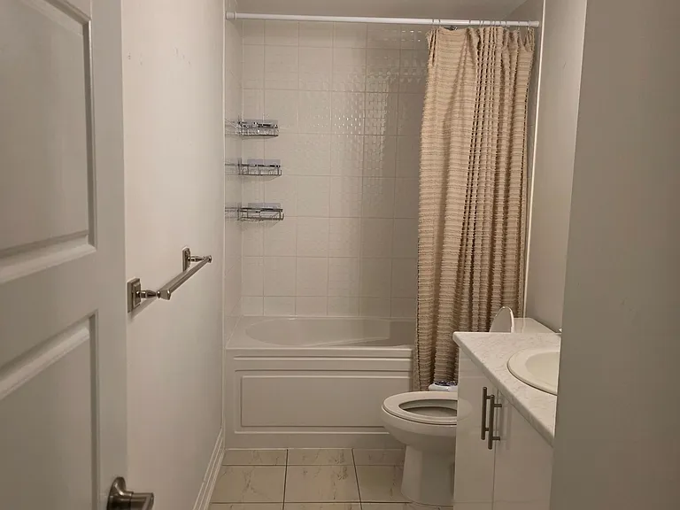 1206 Main St E #106 — Photo 33