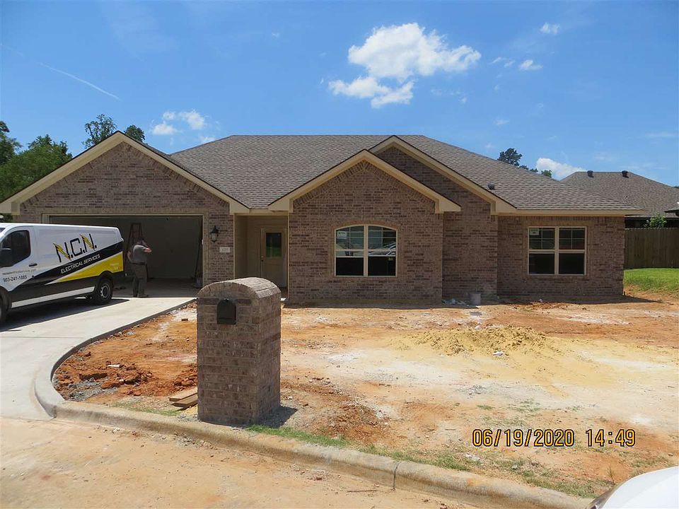 2nd image of 125 Brookway Ln