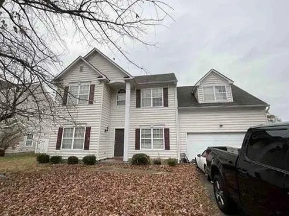 156 Kings Gate Dr, Portsmouth, VA 23701