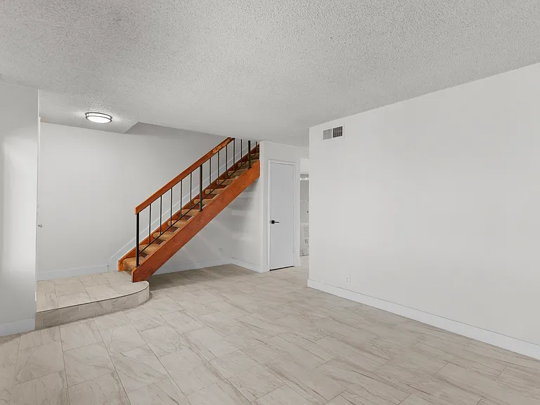 3537 Mercury St #F — Photo 8