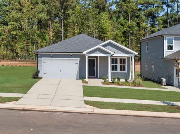 608 Westford Dr, Sanford, NC 27330