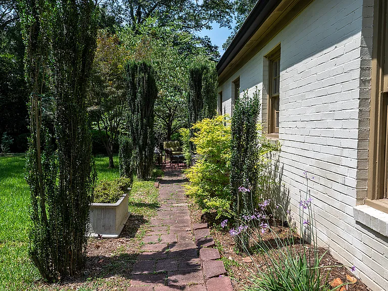 321 Milledge Hts — Photo 47