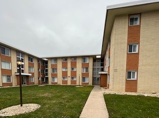 14633 Keystone Ave APT 3A, Midlothian, IL 60445