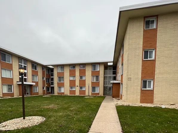 (undisclosed Address), Midlothian, IL 60445