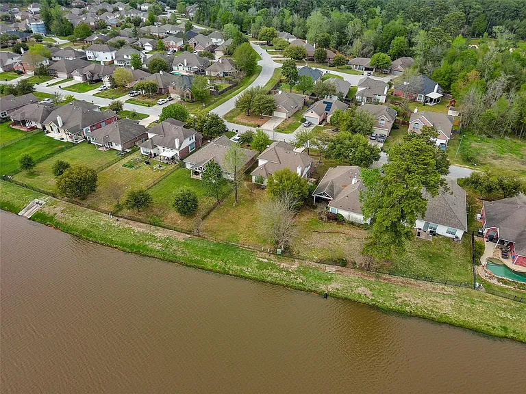 9219 E Lakeside Dr — Photo 23