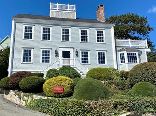 35 Crabtree Rd, Quincy, MA 02171