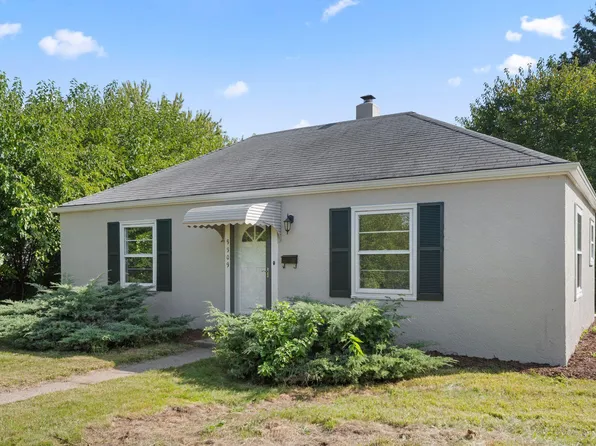 9909 Nicollet Ave S, Bloomington, MN 55420