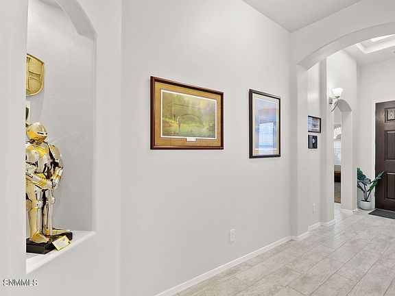 5th image of 3689 Lunetta Ct