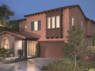 21 Historic, Irvine, CA 92602