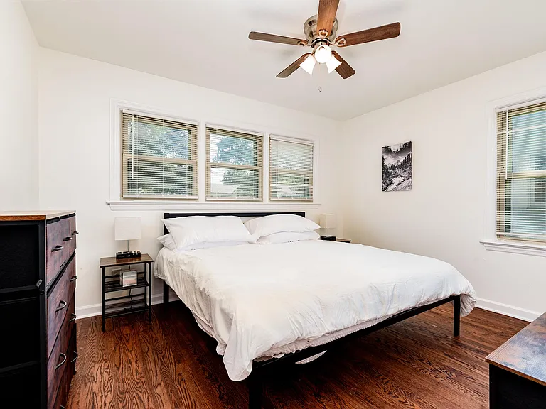 4423 Vance Ave — Photo 18