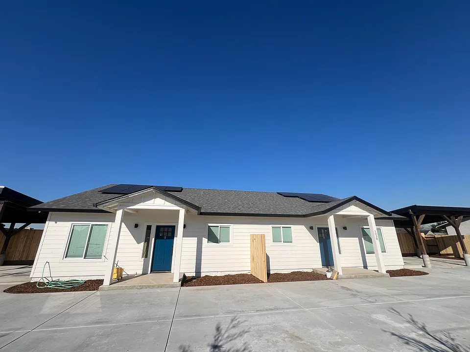 1038 Cortina Ct #B