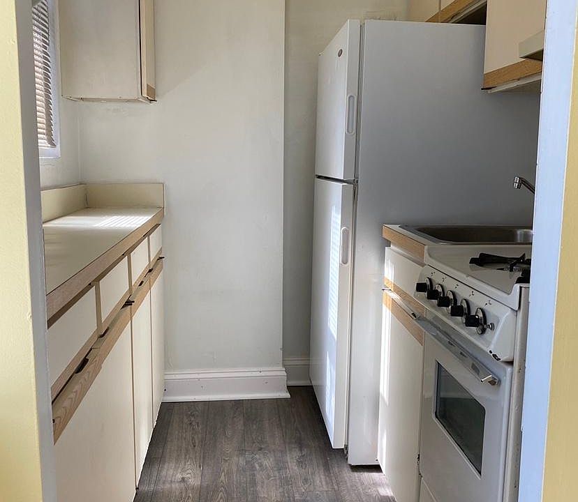 2nd image of 1111 Arlington Blvd APT 346