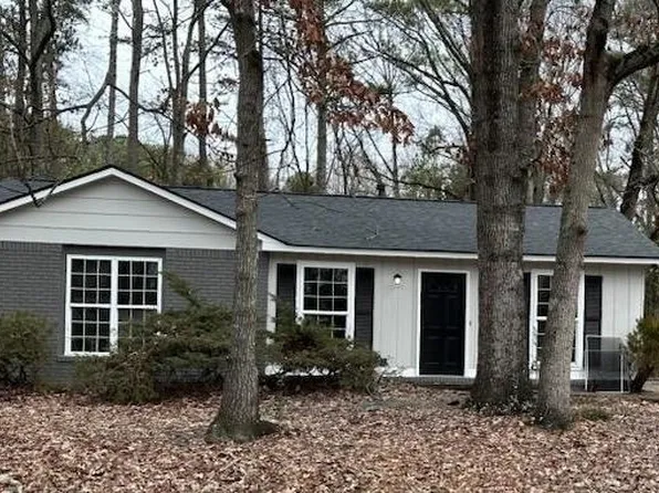 6018 Fieldcrest Dr, Morrow, GA 30260