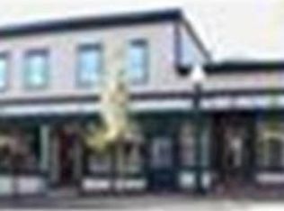 14 Friend St, Amesbury, MA 01913