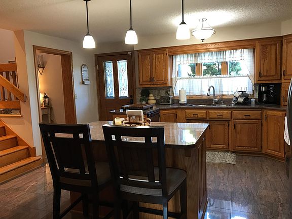 5th image of 13980 Fountain Ave N