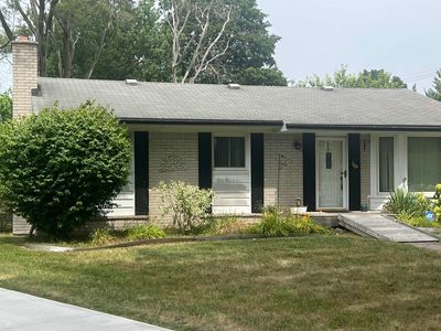 29581 Newport Dr, Warren, MI, 48088