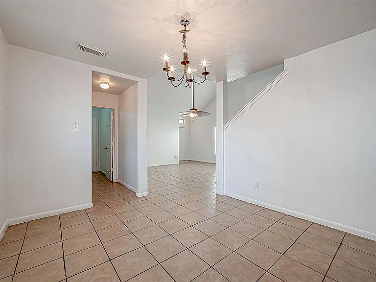 7127 Sedona Ct — Photo 14