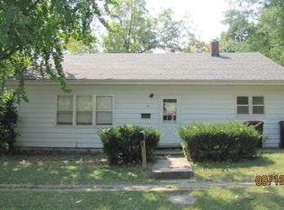 607 E Jackson St, Mount Ayr, IA 50854