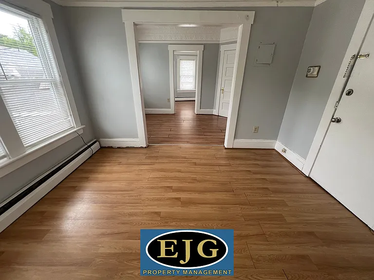 23 S Main St #10 — Photo 9