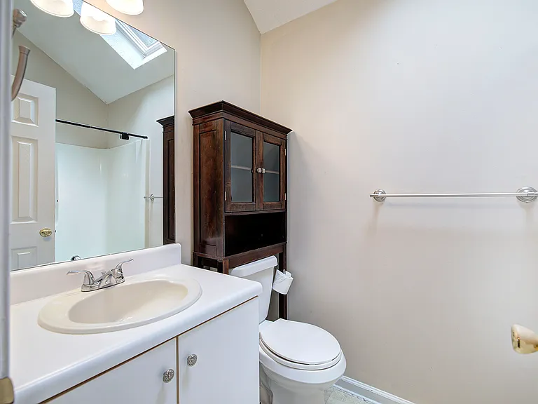 8714 Post Oak Dr — Photo 14