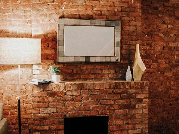 225 West 14th Street image 3 of 17