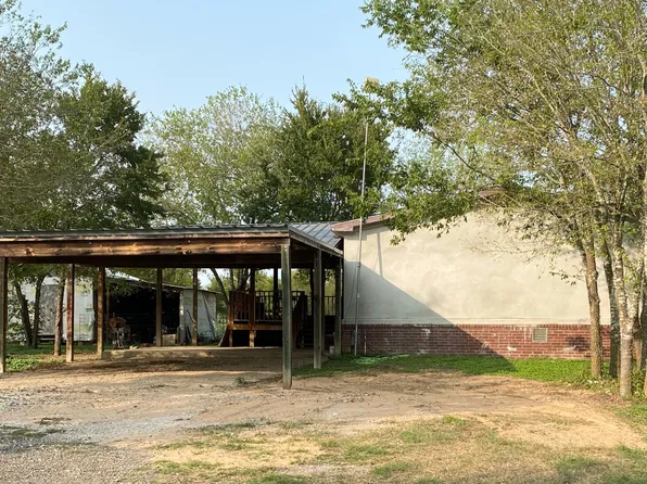 530 Pleasant Grove Loop Unit B, Elgin, TX 78621