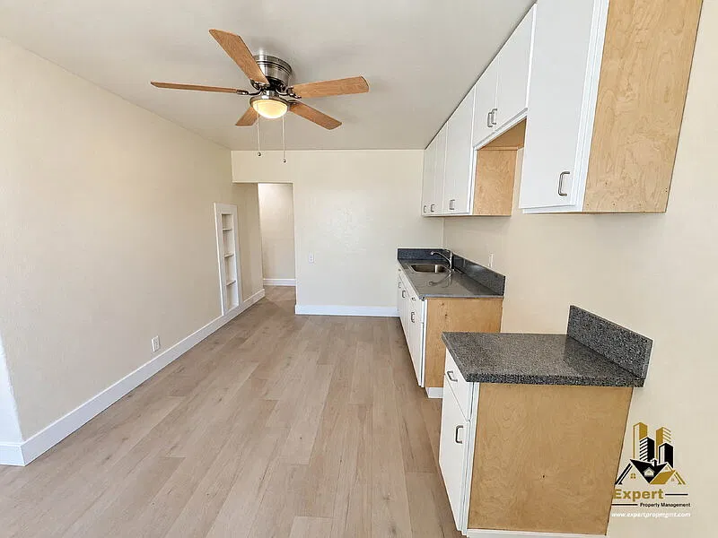 2 bed, 1.0 bath, $1,695 — Photo 3