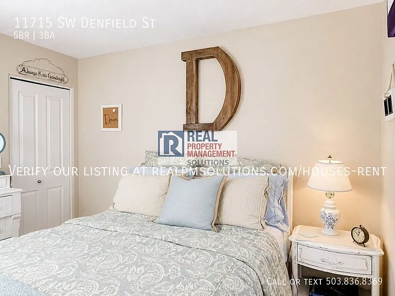 11715 SW Denfield St — Photo 54