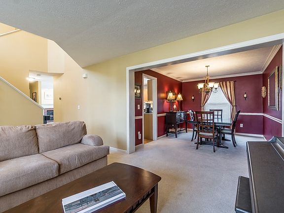 3rd image of 2062 Woodmere Ct