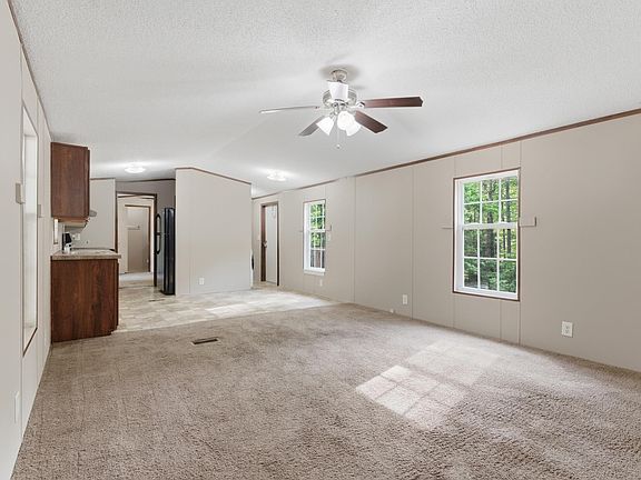 4th image of 145 Bouldin Ln