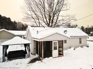 2997 Middle Lake Rd, Twin Lake, MI 49457