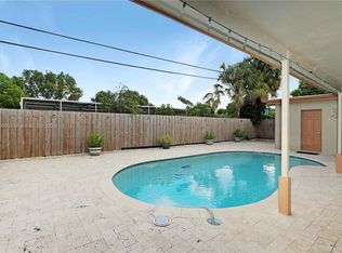 7821 Fairway Blvd, Hollywood, FL 33023