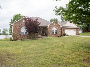 27 Cedar Ln, Charleston, AR 72933