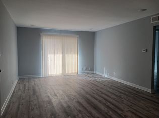 6008 Barton St UNIT C, Shawnee, KS 66203