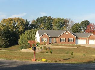 3545 Boomerang Dr, Marine, IL 62061