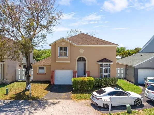 1199 SW 109th Ln, Davie, FL 33324