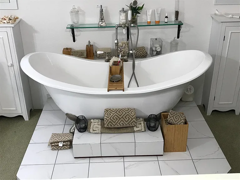 Fabulous tub