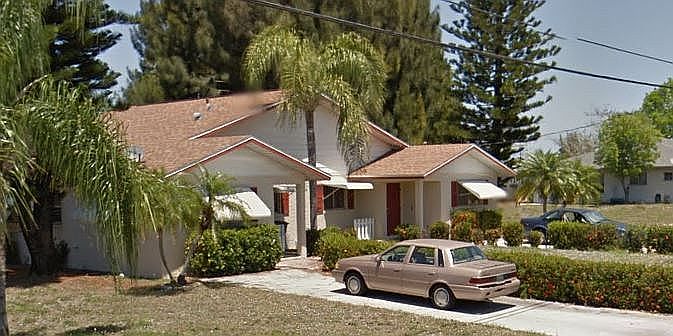 1st image of 709 SE 5th St