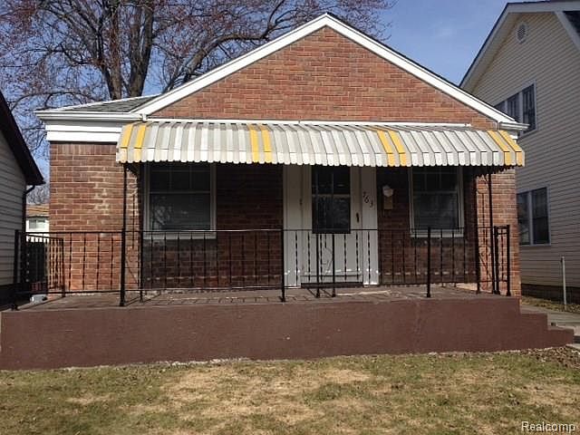 1st image of 763 Camden Ave