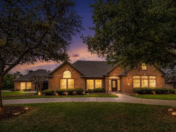 1008 Mockingbird Ln, Richwood, TX 77531