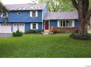 4320 Fairfield Dr, Williamsville, NY 14221