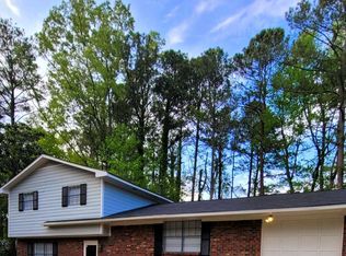 2915 La Jean Dr, Atlanta, GA 30349