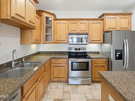 5th image of 12034 N Saguaro Blvd Unit 201