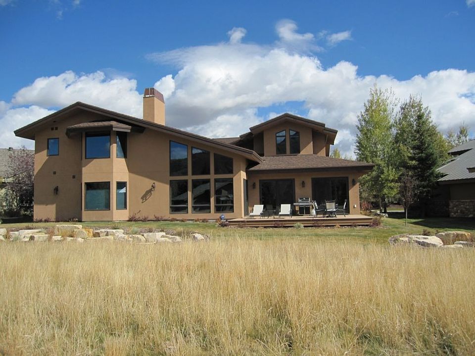 2nd image of 3005 Estates Dr