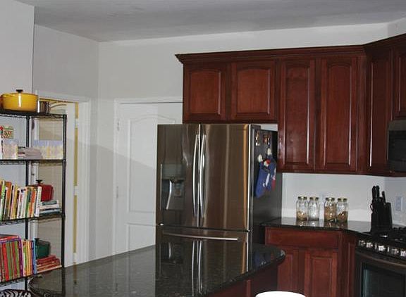 5th image of 1901 Mimosa Ct