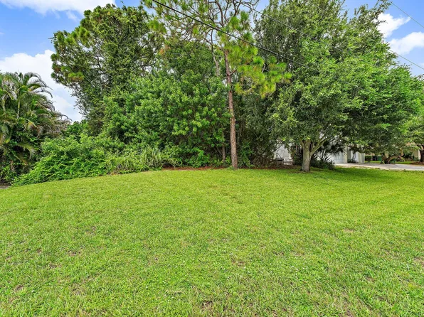 4132 SW BELSHAW Street, Port St Lucie, FL 34953