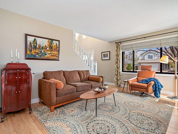 5th image of 3507 Oak Hill Ct