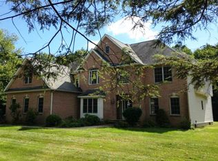 26 Laurel Ridge Rd, Southwick, MA 01077