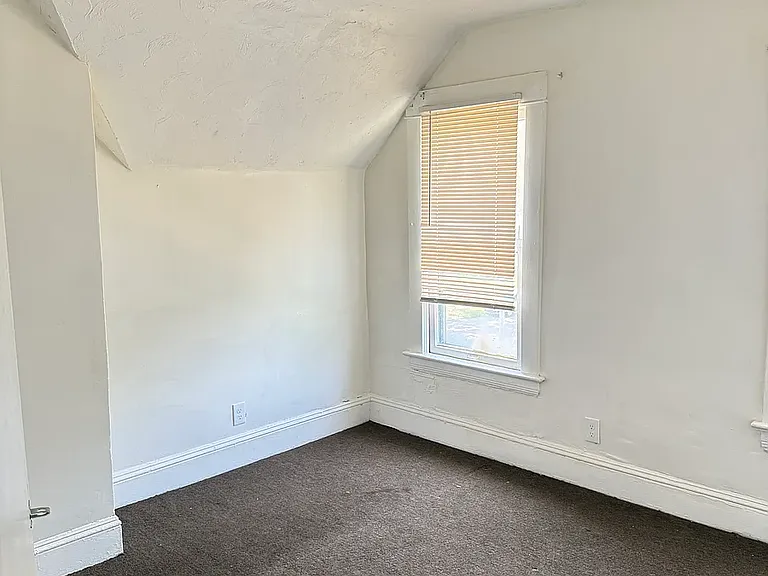 10207 Ostend Ave #3 — Photo 6