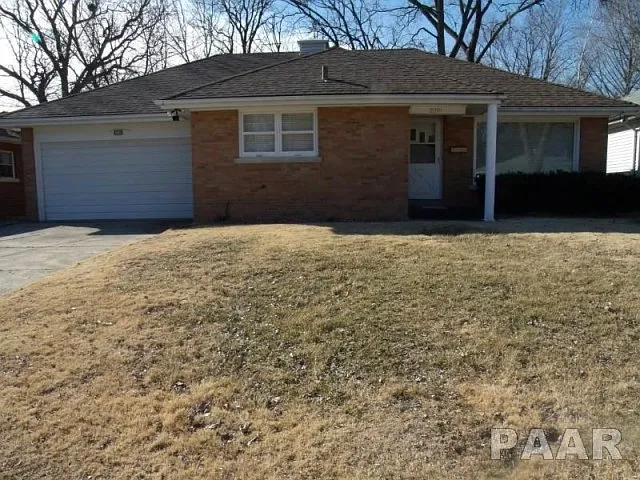 2201 N Flora Ave photo 1